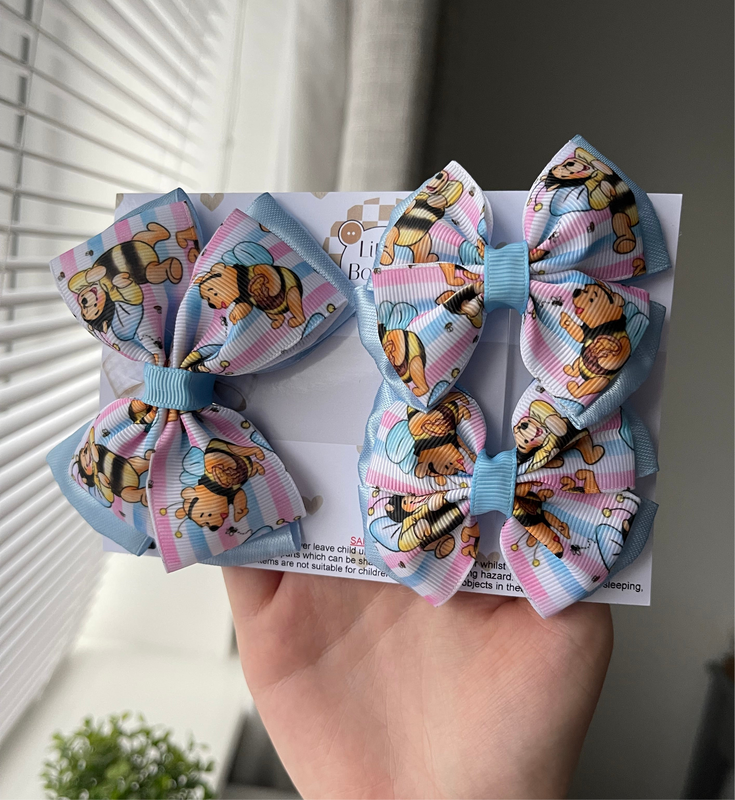 Winnie bee bow clip set