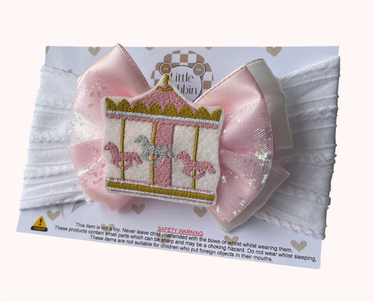 Carousel bow ￼